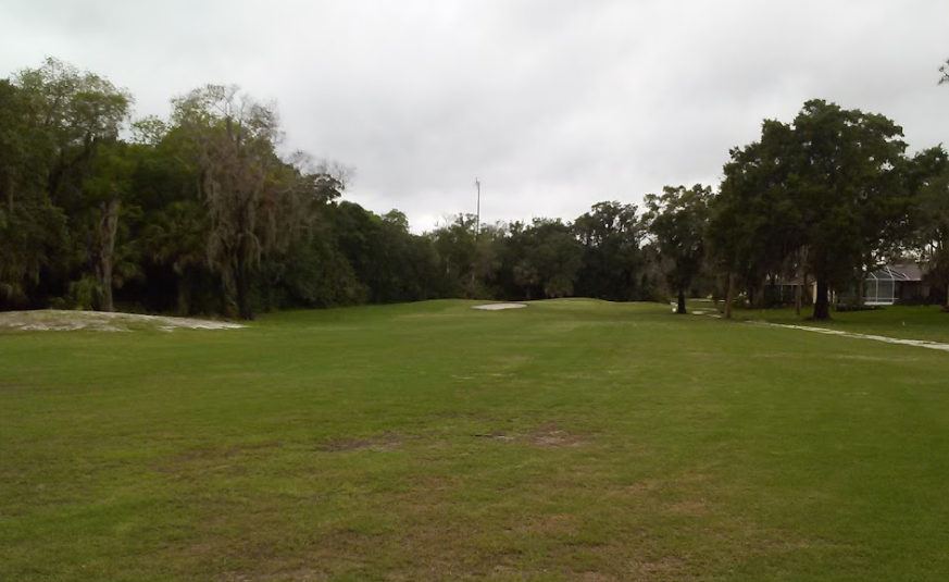 Imperial Lakes Country Club