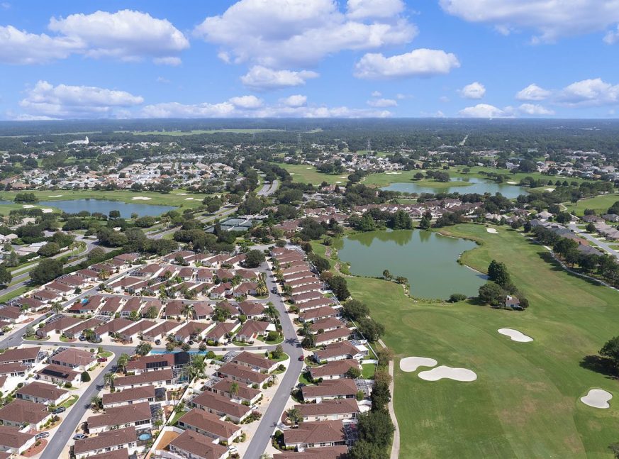 Lakes and lots of homes on the golf course - The Villages of Briar Meadow and Woodbury