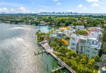 Golf Home -  6010 Aqua Path, Miami Beach, Fl 6010 Aqua Path, Miami Beach, Fl