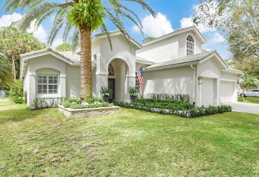 Golf Home -  15562 Whispering Willow Drive, Wellington, Fl 15562 Whispering Willow Drive, Wellington, Fl