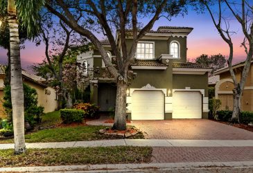 Golf Home -  5764 Nw 125th Terrace, Coral Springs, Fl 5764 Nw 125th Terrace, Coral Springs, Fl
