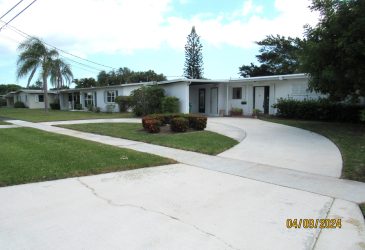 Golf Home -  3073 Se Morningside Boulevard, Port Saint Lucie, Fl 3073 Se Morningside Boulevard, Port Saint Lucie, Fl
