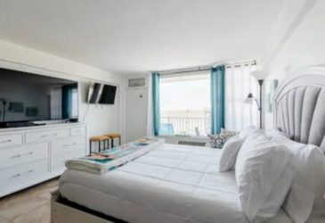 Golf Home - 613 · 3 Beds Luxury Beachfront Studio Ideal 4 Long Stays