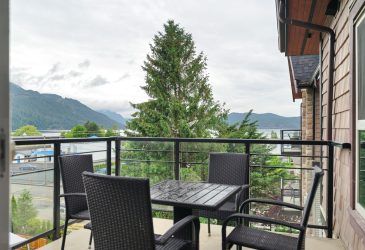 Golf Home - Harrison Lake Pets Welcome-3BR Penthouse Suite