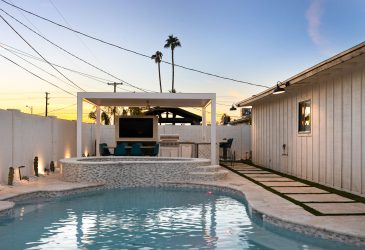 Golf Home - All about That Scottsdale Vibe! Putt Putt, swimming, and mins. from Old Town