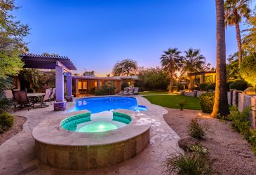 Golf Home - Lux home w/ incredible backyard area, private pool, 1 dog ok! New hot tub!