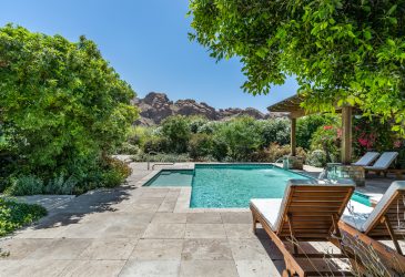 Golf Home - Elite Paradise Valley estate close to golfing, spas, and hiking trails.
